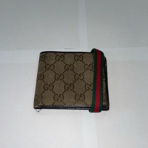 Gucci GG Web Bifold Web Accent Bifold Wallet